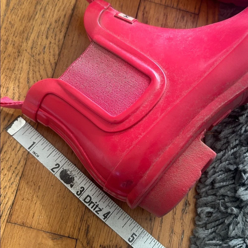 HUNTER Kids Chelsea Pink Red Rain Boots